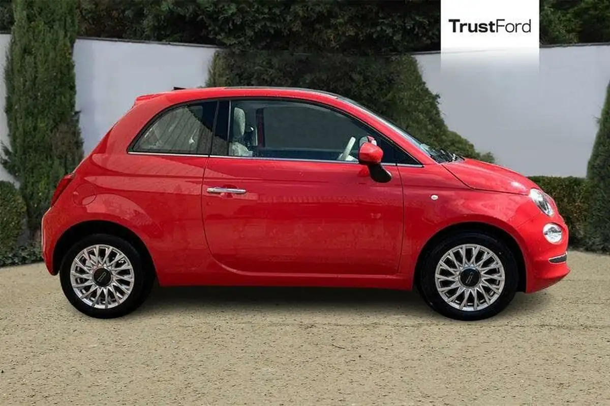 2018-fiat-500-12-lounge-big-2