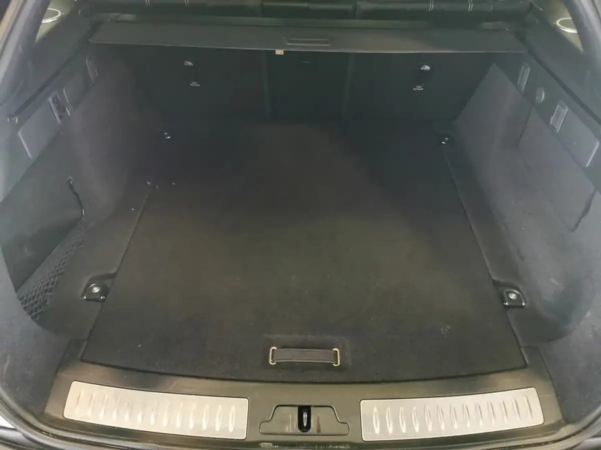 2022-land-rover-range-rover-velar-20-d200-velar-big-49
