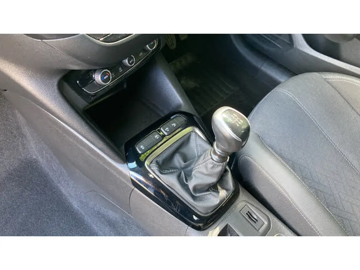 2022-vauxhall-corsa-12-turbo-elite-edition-big-12