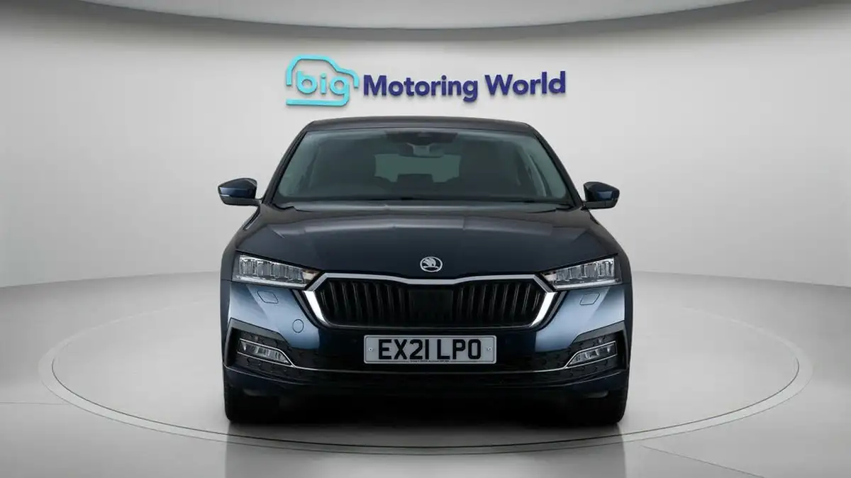 2021-skoda-octavia-14-tsi-se-l-hatchback-big-2