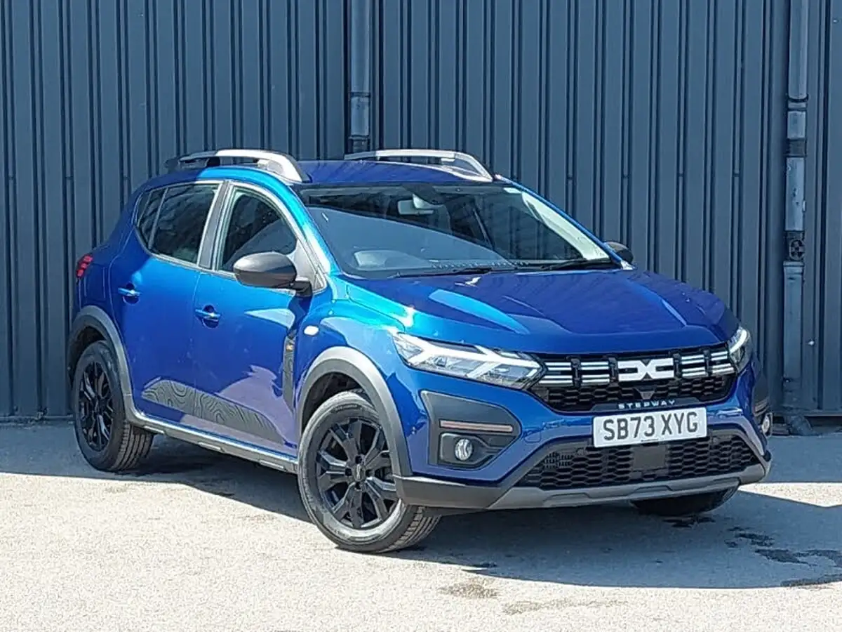 2023-dacia-sandero-stepway-10-tce-essential-90bhp-big-0