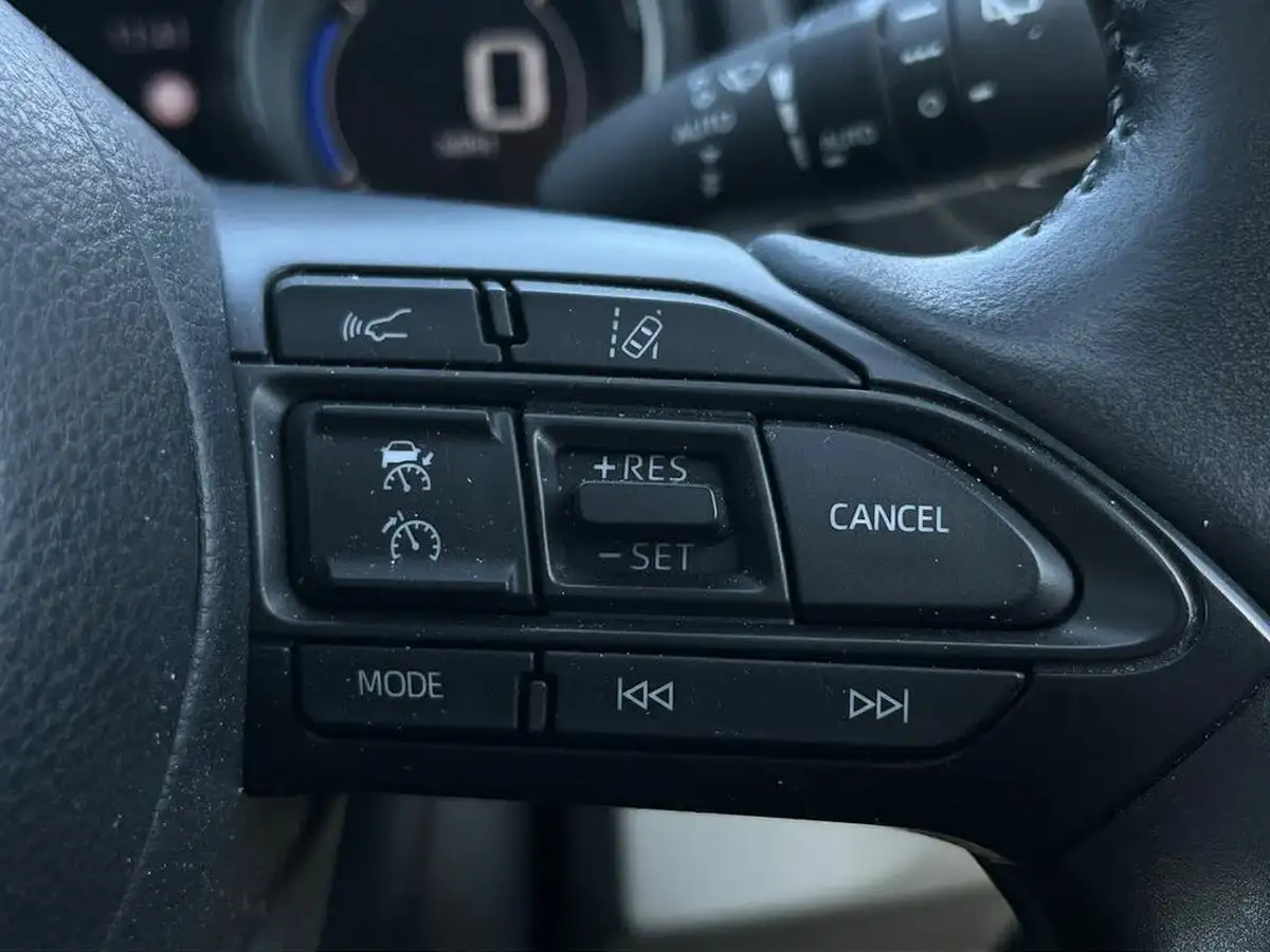 2021-toyota-yaris-15-vvt-i-excel-big-22