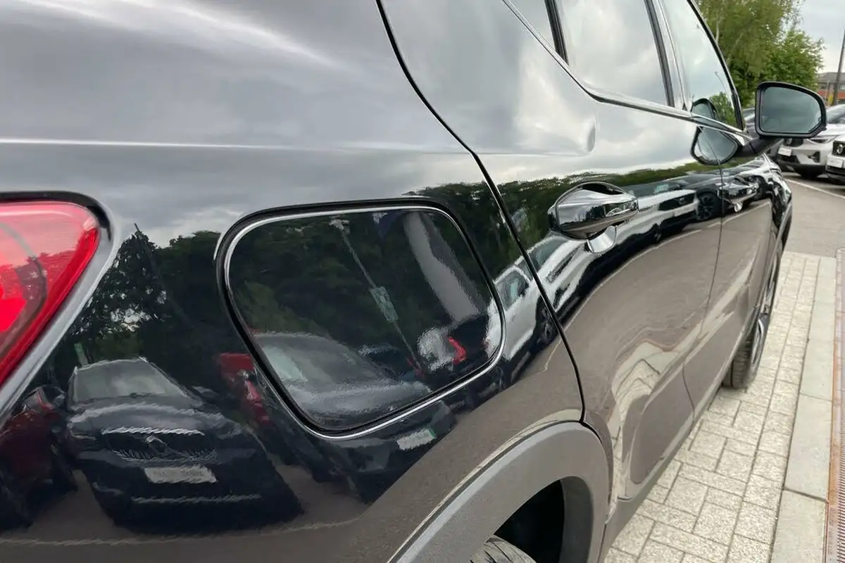 2022-volvo-xc40-15-t4-r-design-big-17