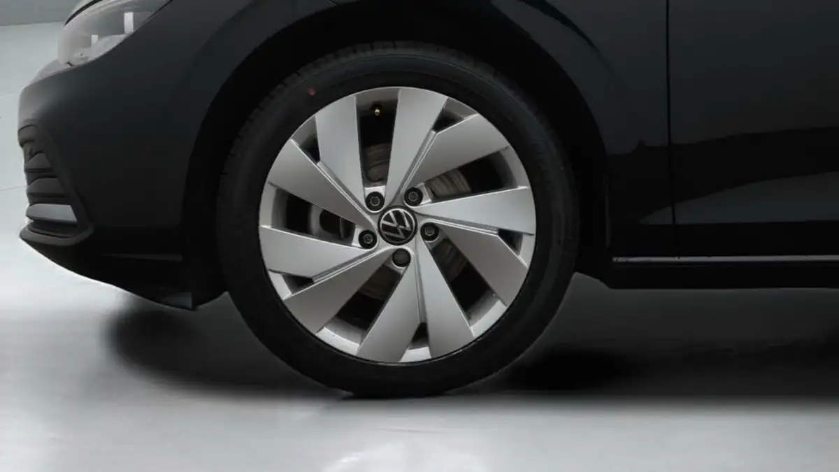 2021-volkswagen-golf-15-tsi-style-150ps-hatchback-big-18
