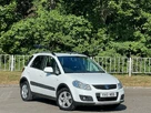 2011-suzuki-sx4-16-sz5-small-3