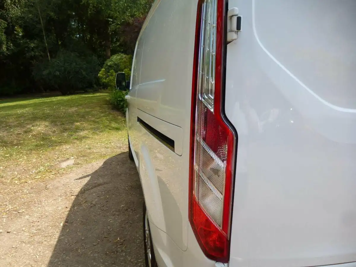2023-ford-transit-custom-20tdci-300-l1h1-limited-130pseu6d-panel-van-1997cc-big-10