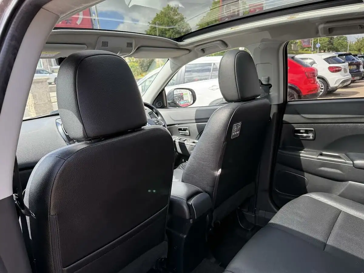 2018-mitsubishi-asx-16d-4-big-11
