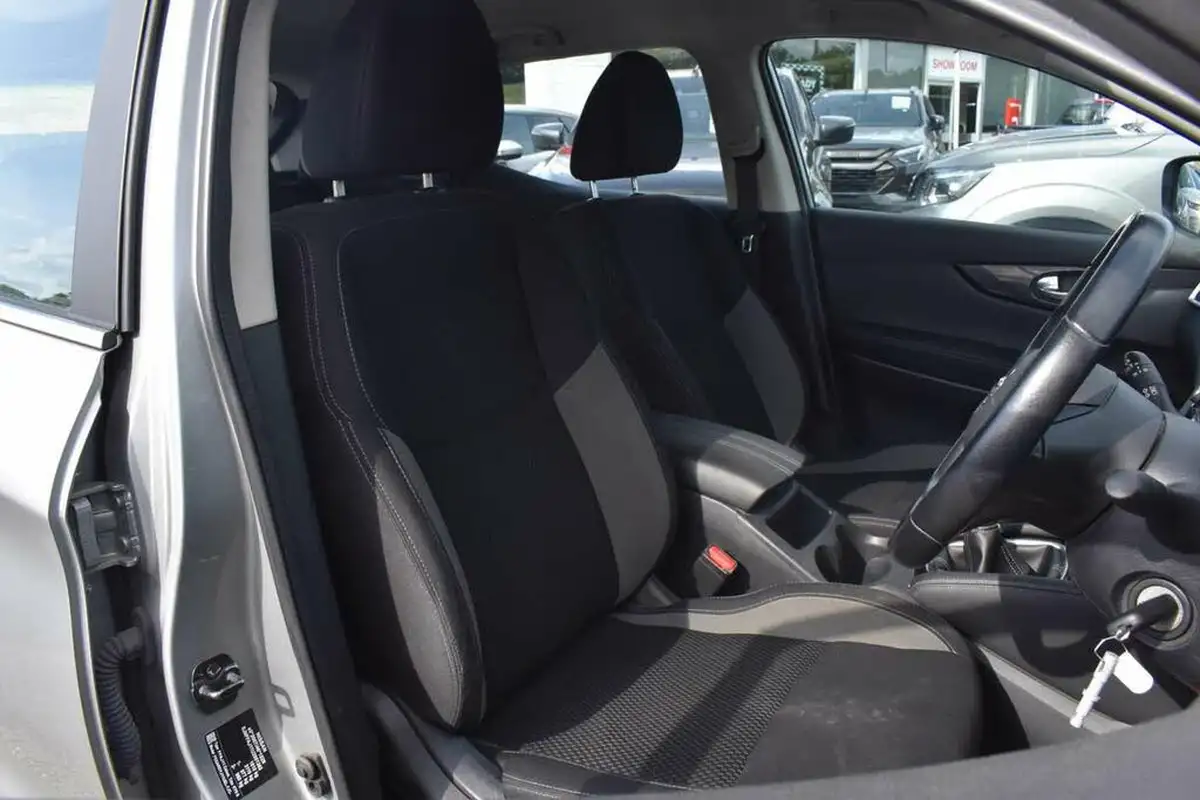 2021-nissan-qashqai-13-dig-t-acenta-premium-140ps-big-20