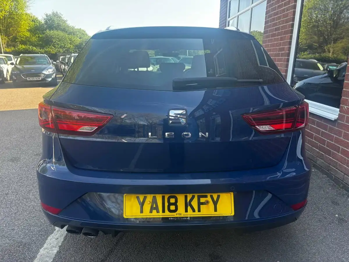 2018-seat-leon-14-ecotsi-xcellence-technology-estate-dsg-big-9