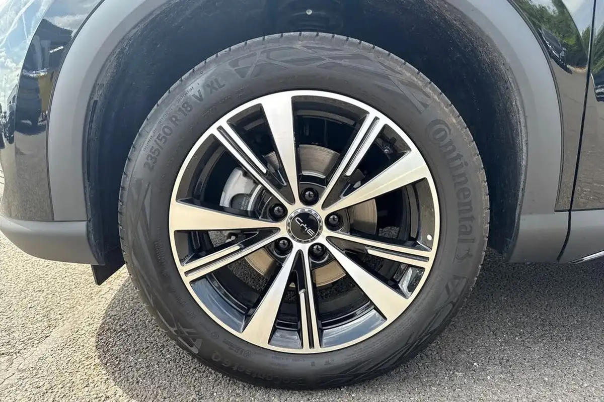 2025-byd-atto-3-e-comfort-big-21