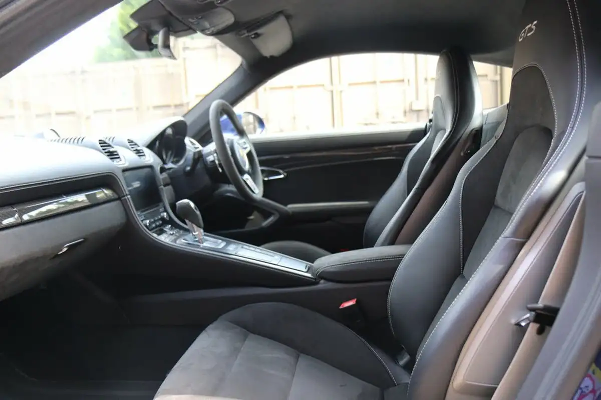 2021-porsche-cayman-718-40-cayman-gts-40-big-8