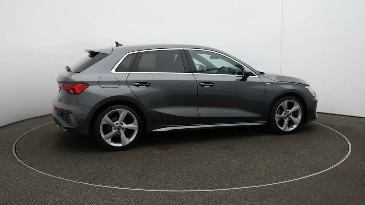 2022-audi-a3-15-35-tfsi-s-line-sportback-5d-big-52