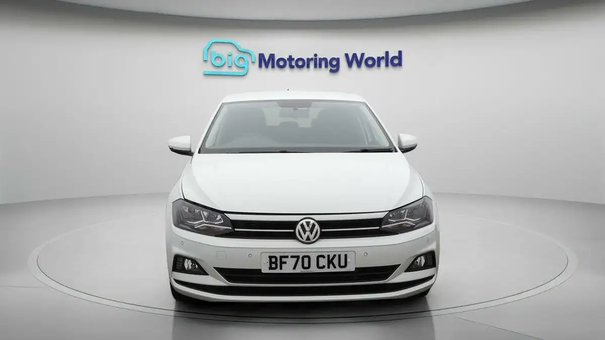 2020-volkswagen-polo-10-tsi-match-big-2