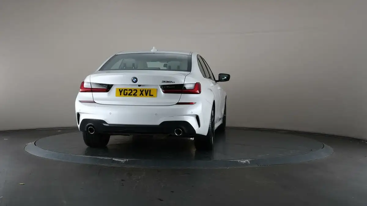2022-bmw-3-series-20-330e-m-sport-pro-pack-saloon-4d-big-71
