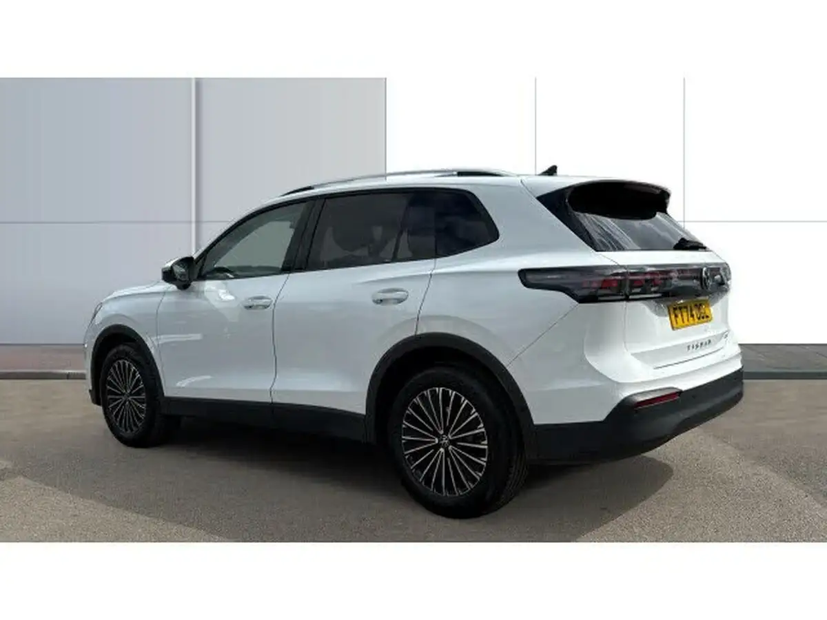 2025-volkswagen-tiguan-15-etsi-match-150ps-big-1