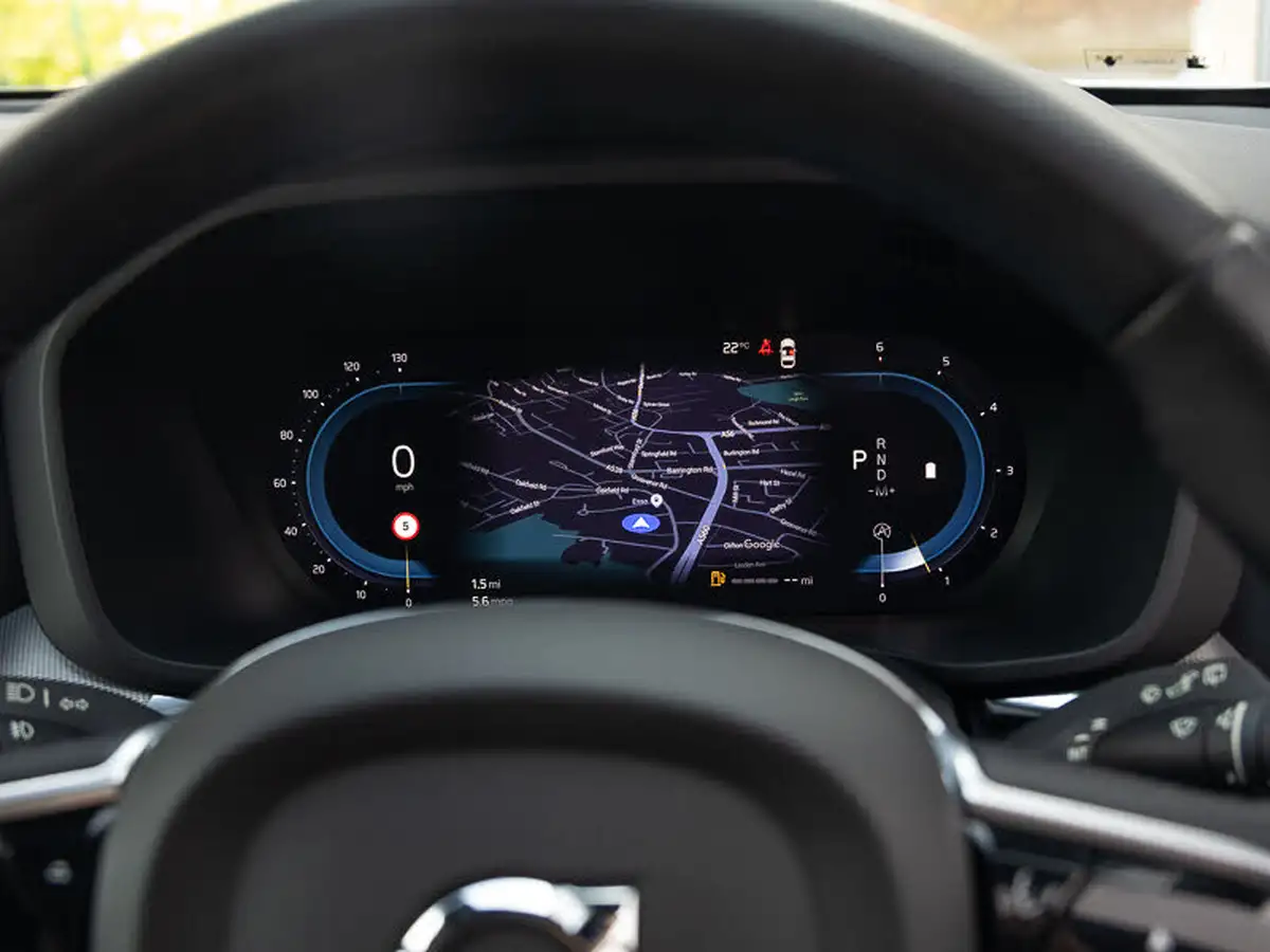 2021-volvo-xc60-20td-b4-r-design-awd-big-17