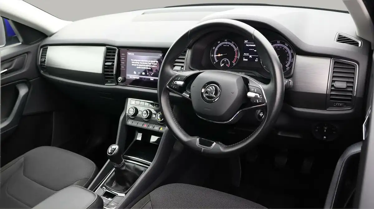 2021-skoda-kodiaq-15-tsi-se-5-big-8