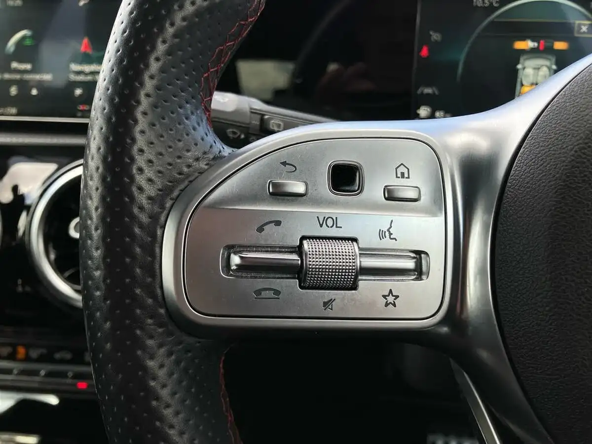 2019-mercedes-benz-a-class-13-a180-amg-line-hatchback-5d-7g-dct-big-18