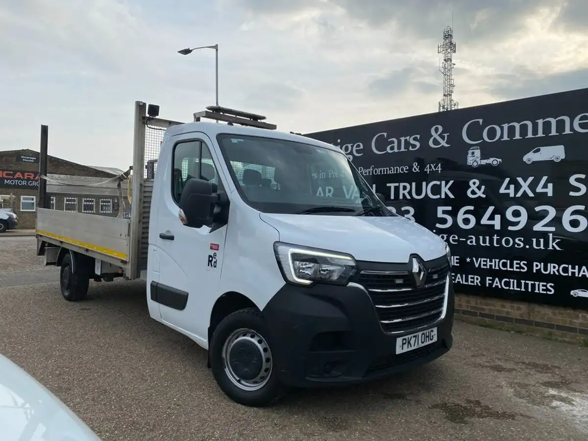 2021-renault-master-23dci-ll35-150-business-energy-chassis-cab-big-0