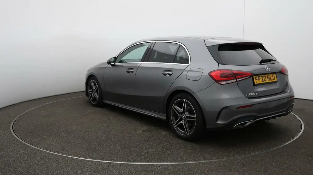 2020-mercedes-benz-a-class-20d-a200d-amg-line-hatchback-5d-big-59