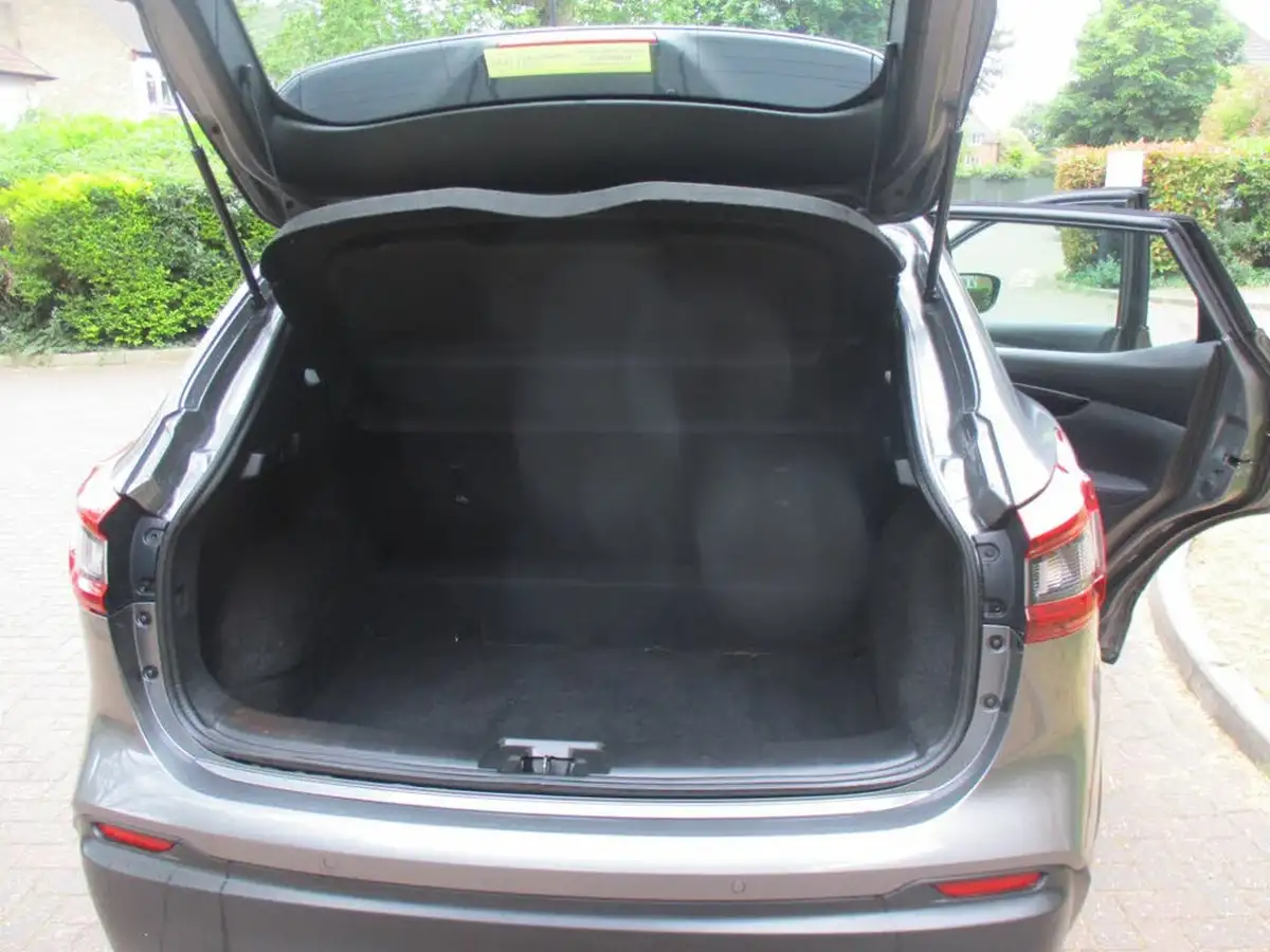 2020-nissan-qashqai-13-dig-t-acenta-premium-140ps-big-15