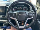 2022-isuzu-d-max-19td-dl40-pickup-auto-small-11