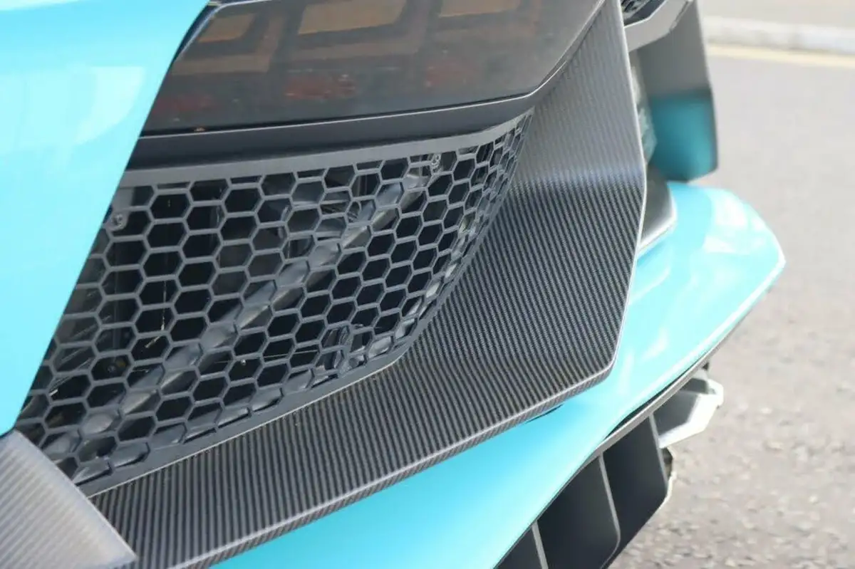2016-lamborghini-aventador-65-lp-700-4-coupe-big-51