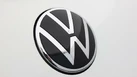 2024-volkswagen-golf-20-tsi-gti-245ps-small-19