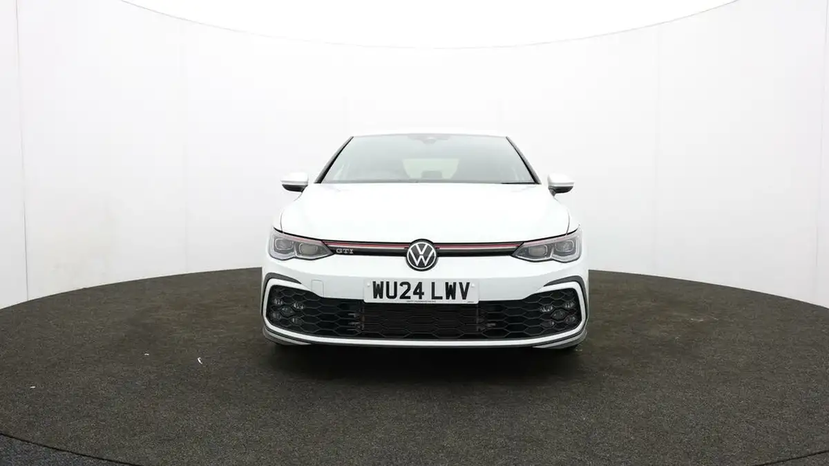 2024-volkswagen-golf-20-tsi-gti-245ps-big-48