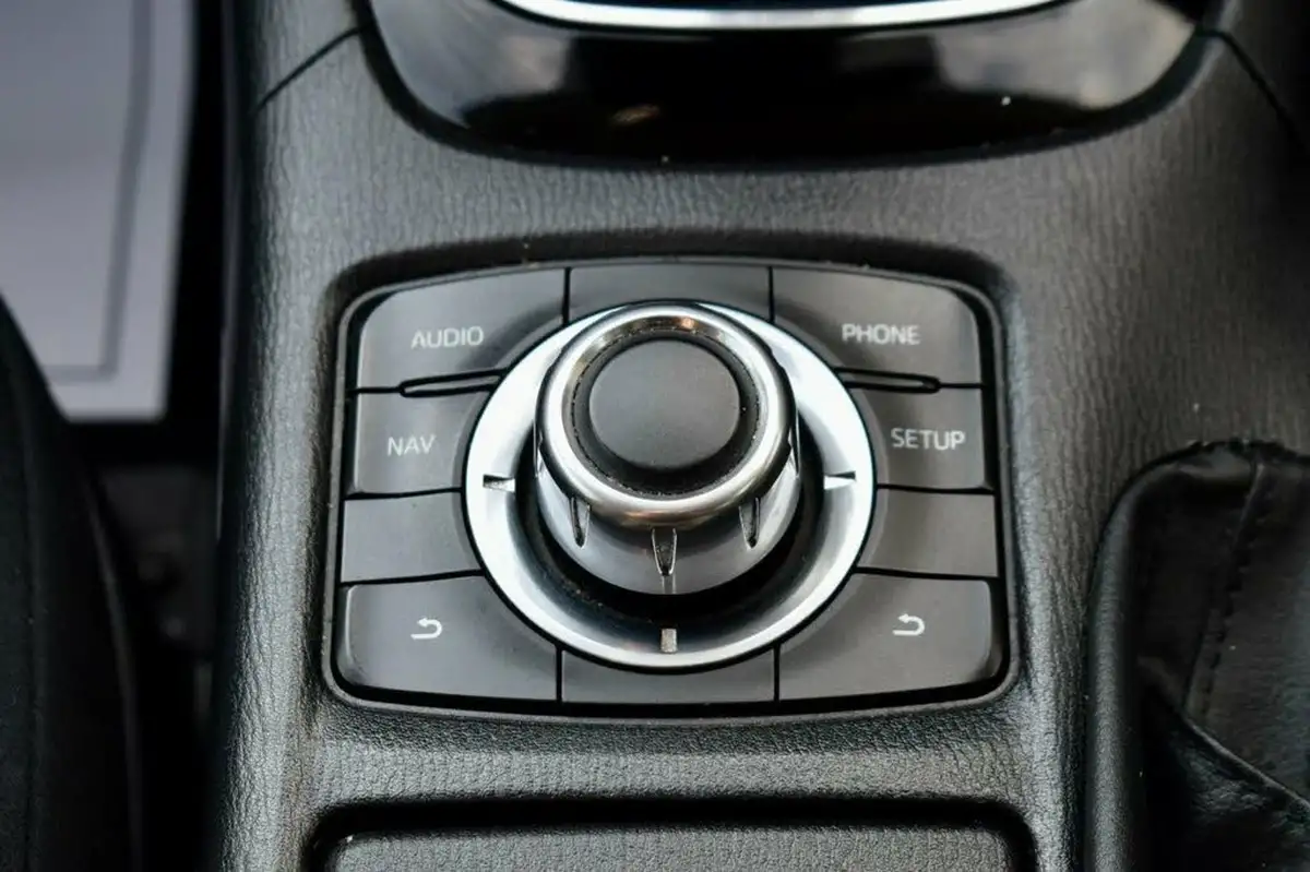 2013-mazda-mazda6-22d-se-l-nav-tourer-5d-big-50