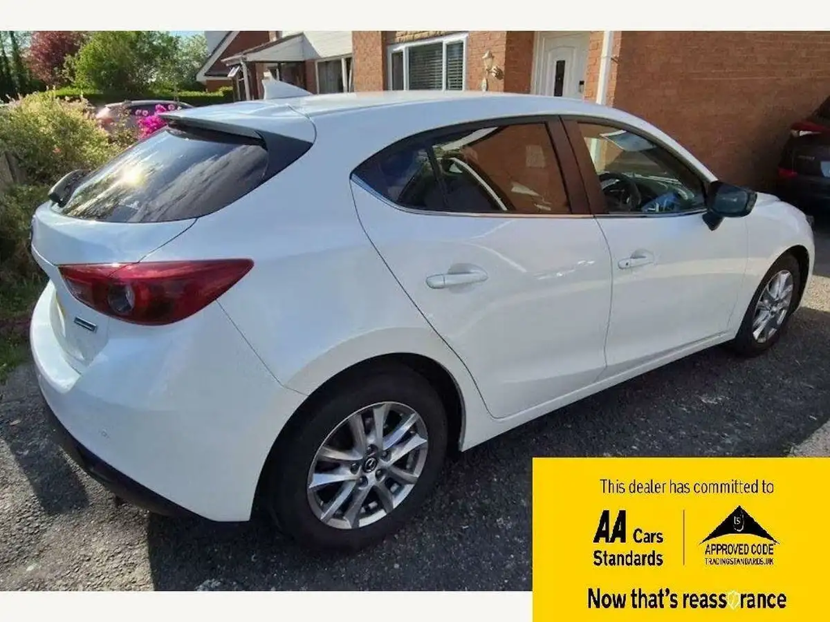 2016-mazda-mazda3-20-se-l-nav-skyactiv-g-hatchback-5d-auto-big-2