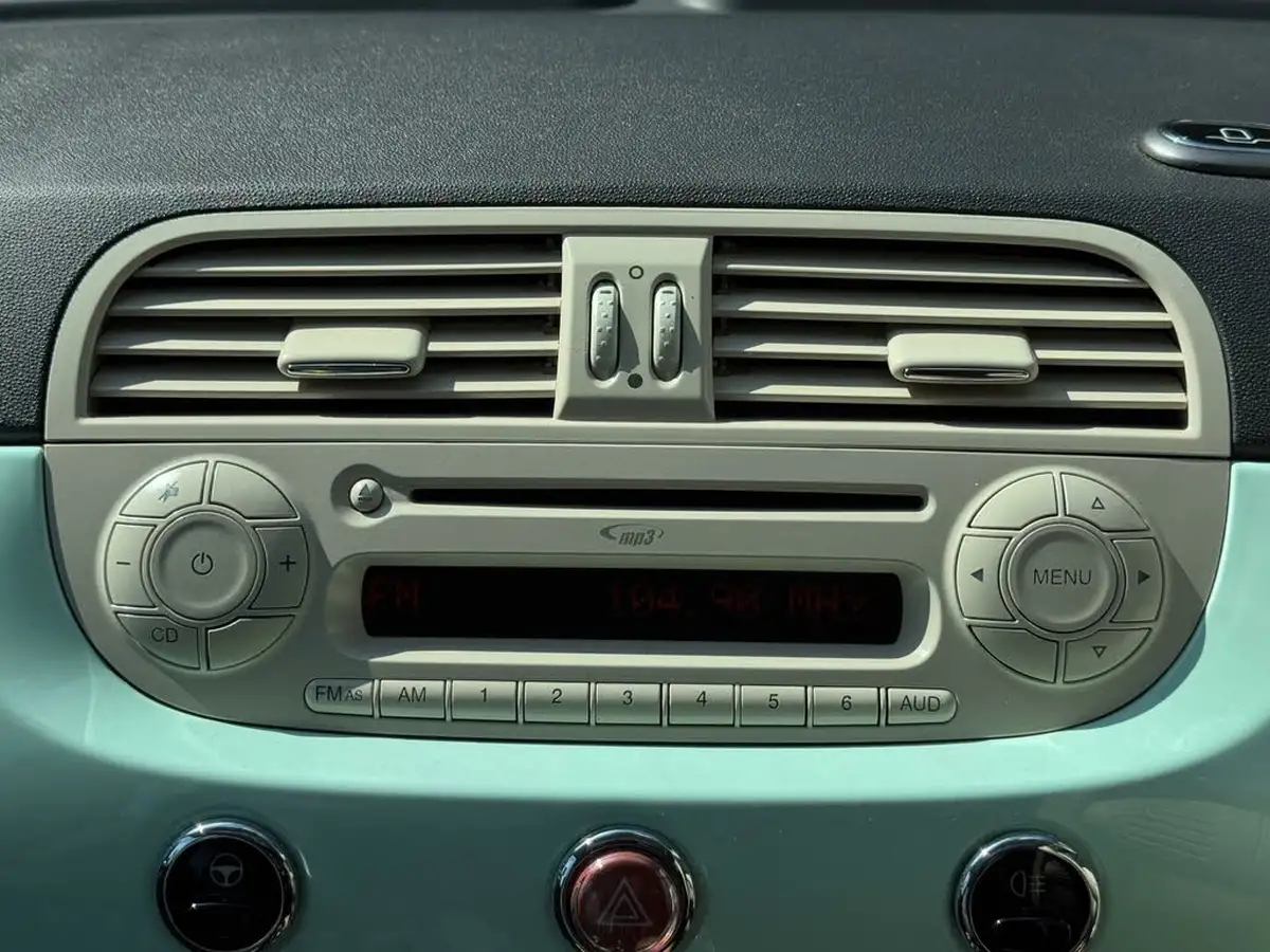 2014-fiat-500-12-cult-ss-big-19