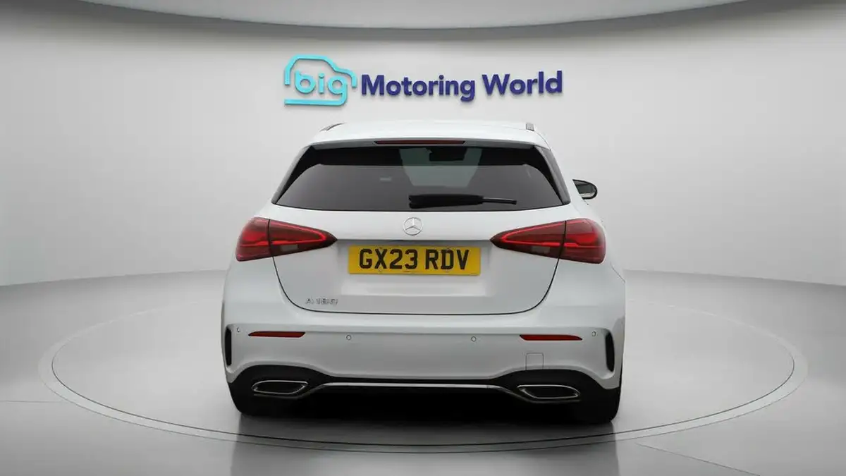 2023-mercedes-benz-a-class-13-a180-amg-line-executive-hatchback-5d-7g-dct-big-6