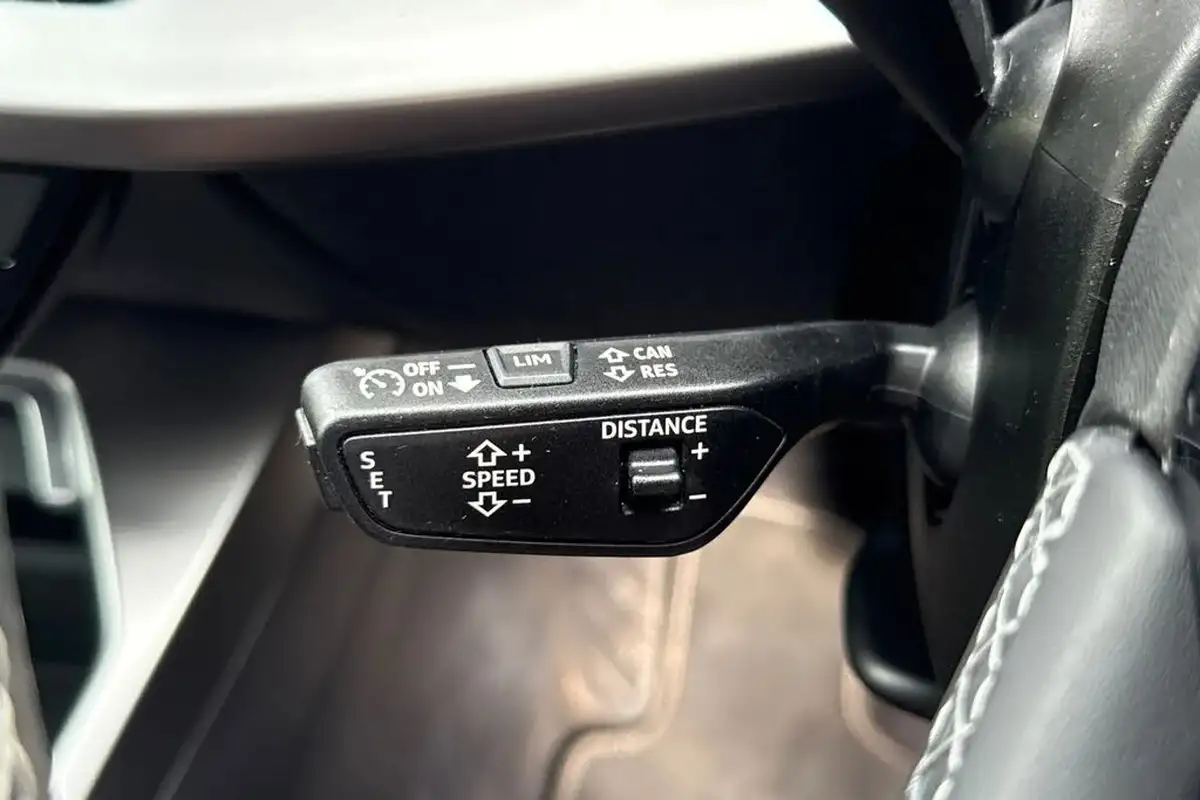 2021-audi-s3-20-tfsi-sportback-5d-big-41
