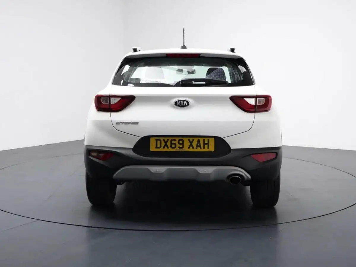 2019-kia-stonic-14-2-big-10