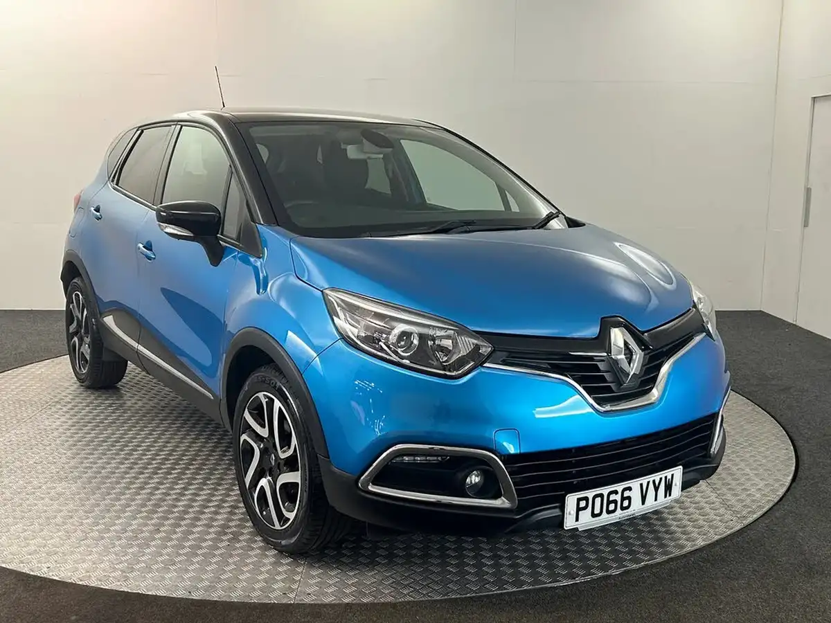 2016-renault-captur-09-dynamique-s-nav-big-0
