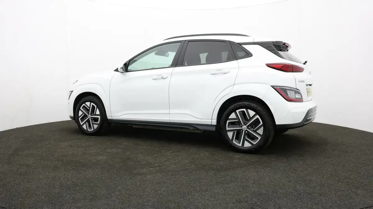 2022-hyundai-kona-e-premium-204ps-64kwh-7kw-obc-big-72