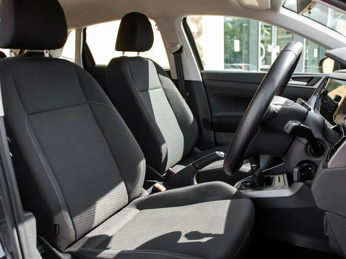 2019-volkswagen-polo-10-se-65ps-evo-ss-big-30