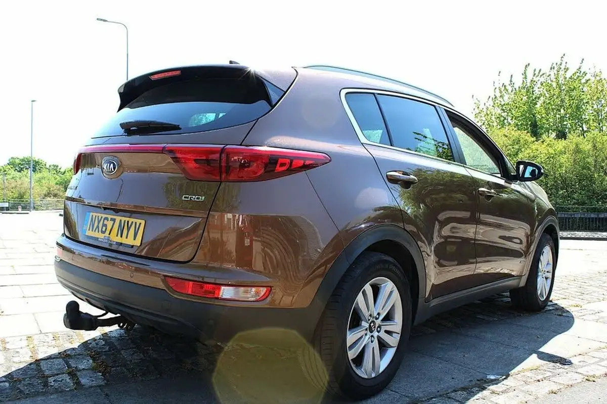 2017-kia-sportage-20crdi-kx-2-big-4