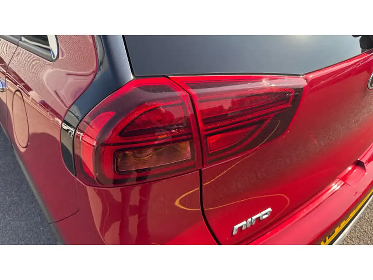 2021-kia-niro-16-gdi-3-big-23