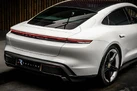 2022-porsche-taycan-e-turbo-s-small-21