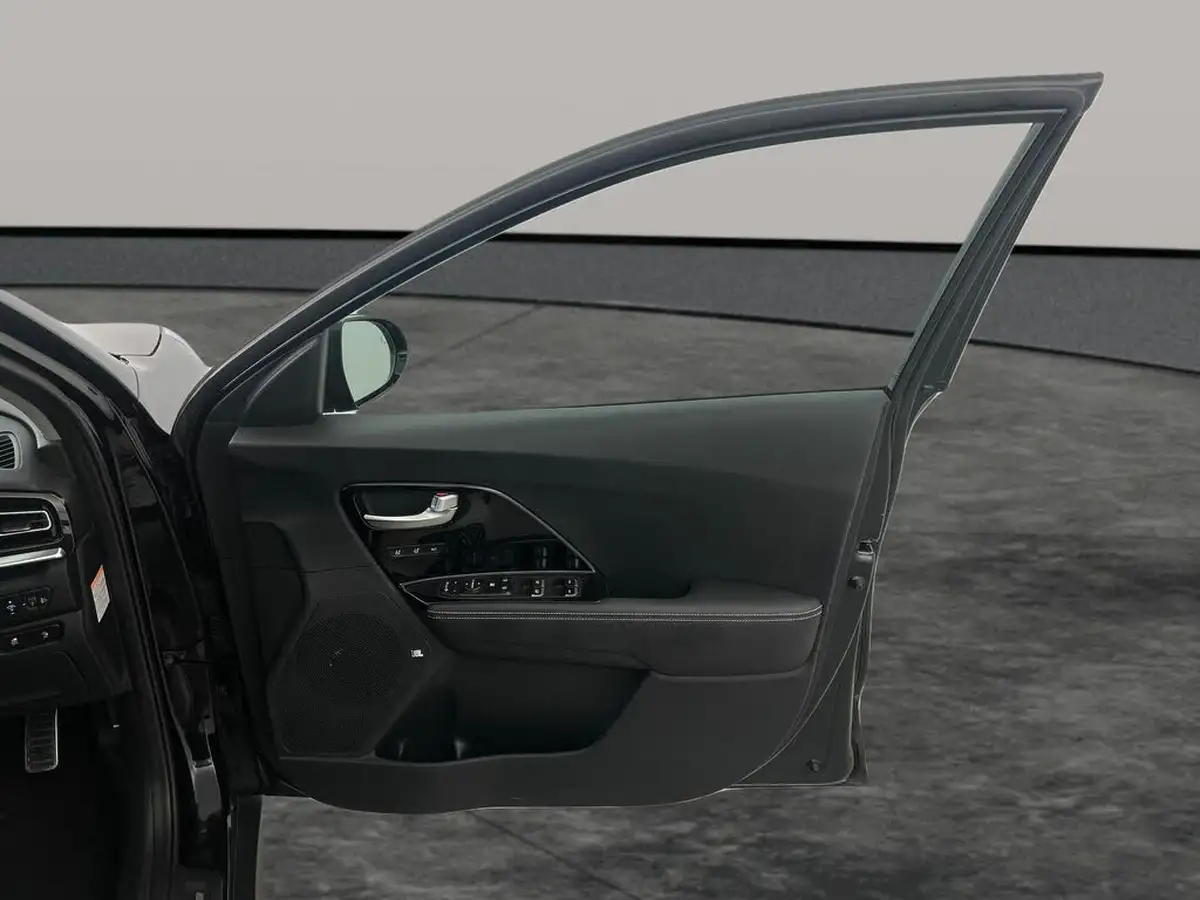 2021-kia-e-niro-ev-4-big-24
