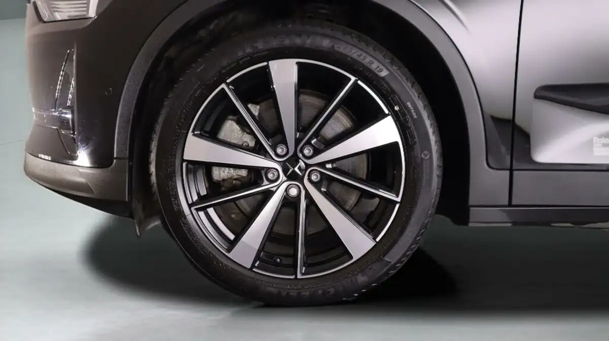 2021-polestar-polestar-2-e-ps2-300kw-long-dual-big-18