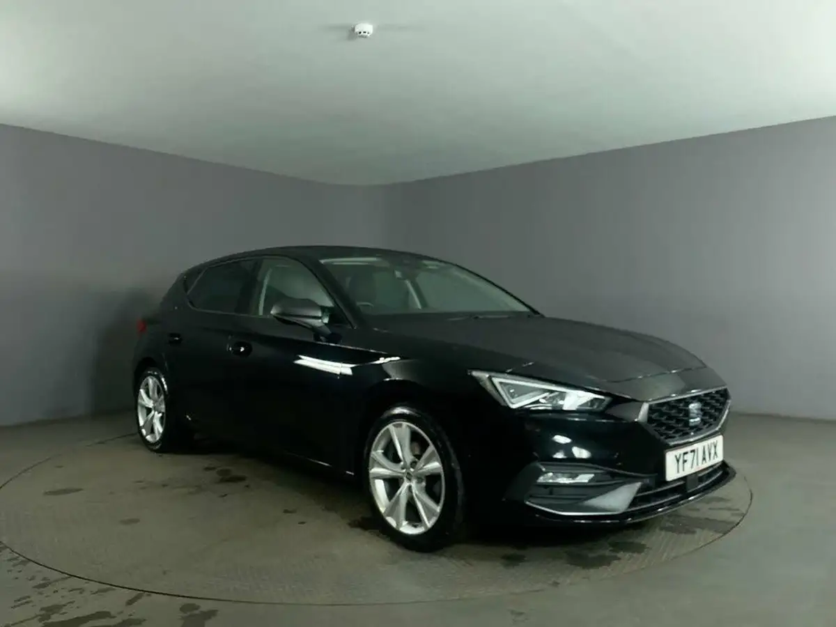 2021-seat-leon-15-tsi-evo-fr-130ps-hatchback-big-0