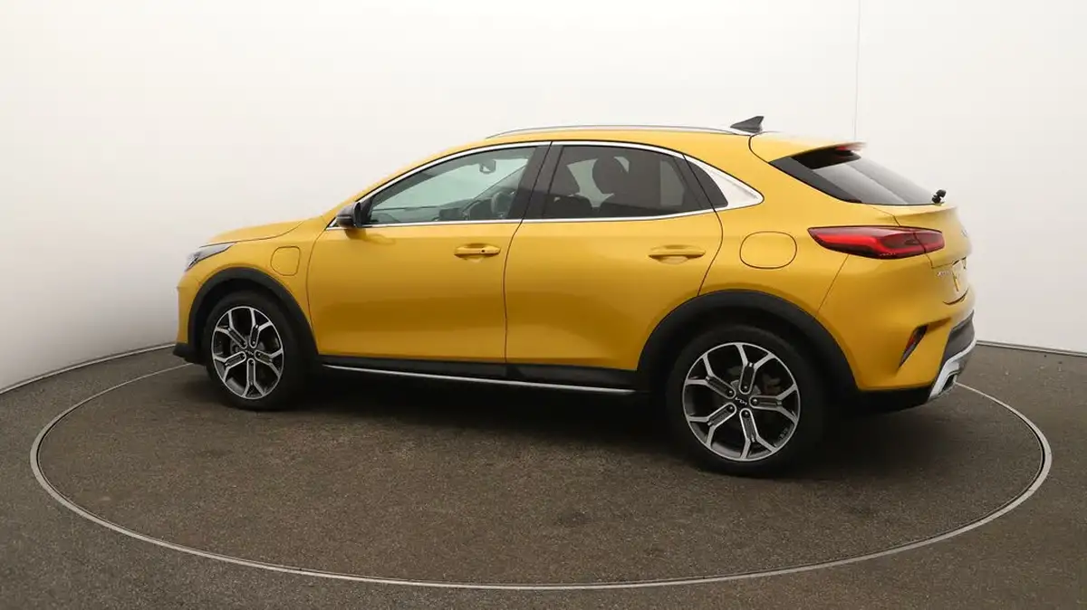 2022-kia-xceed-16-gdi-4-big-50