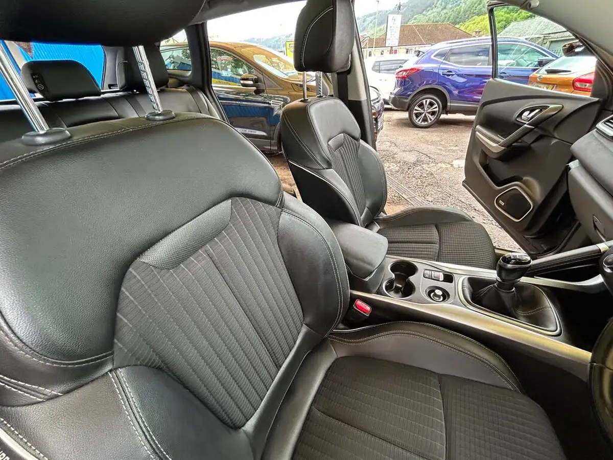 2016-renault-kadjar-12-tce-signature-nav-ss-1198cc-big-30