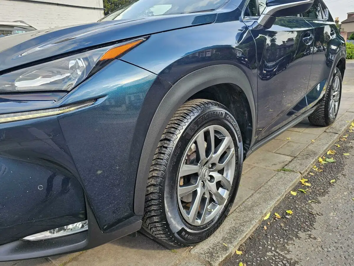 2014-lexus-nx-300h-25-luxury-194bhp-sunroof-big-17