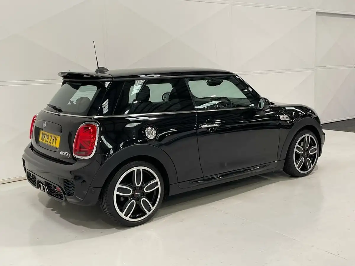 2019-mini-cooper-20-cooper-s-sport-189bhp-hatchback-3d-big-54
