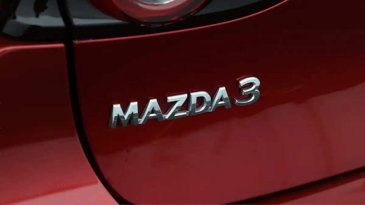 2021-mazda-mazda3-20-gt-sport-122ps-hatchback-5d-big-19