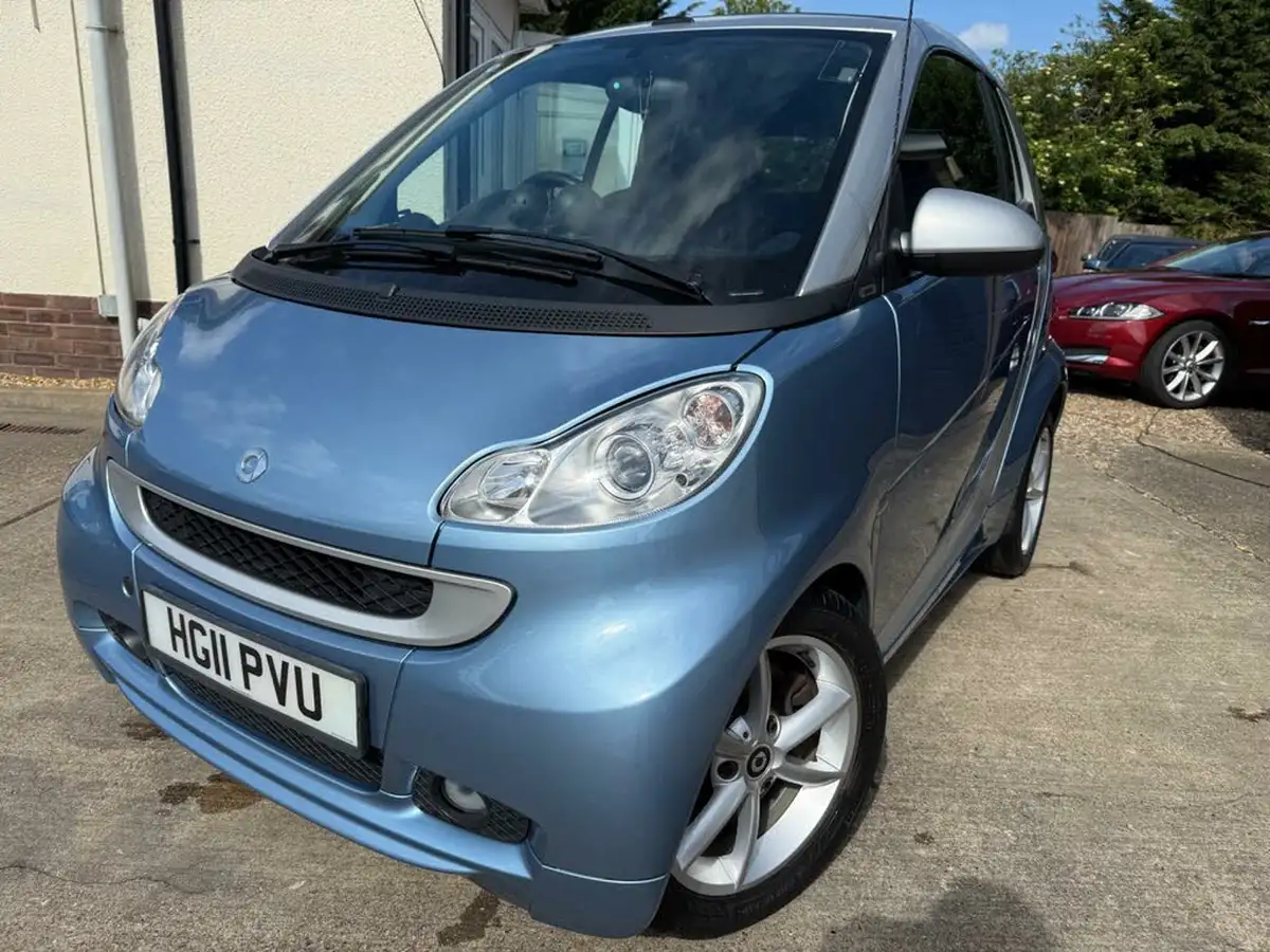 2011-smart-fortwo-10-pulse-71bhp-cabriolet-softouch-big-9
